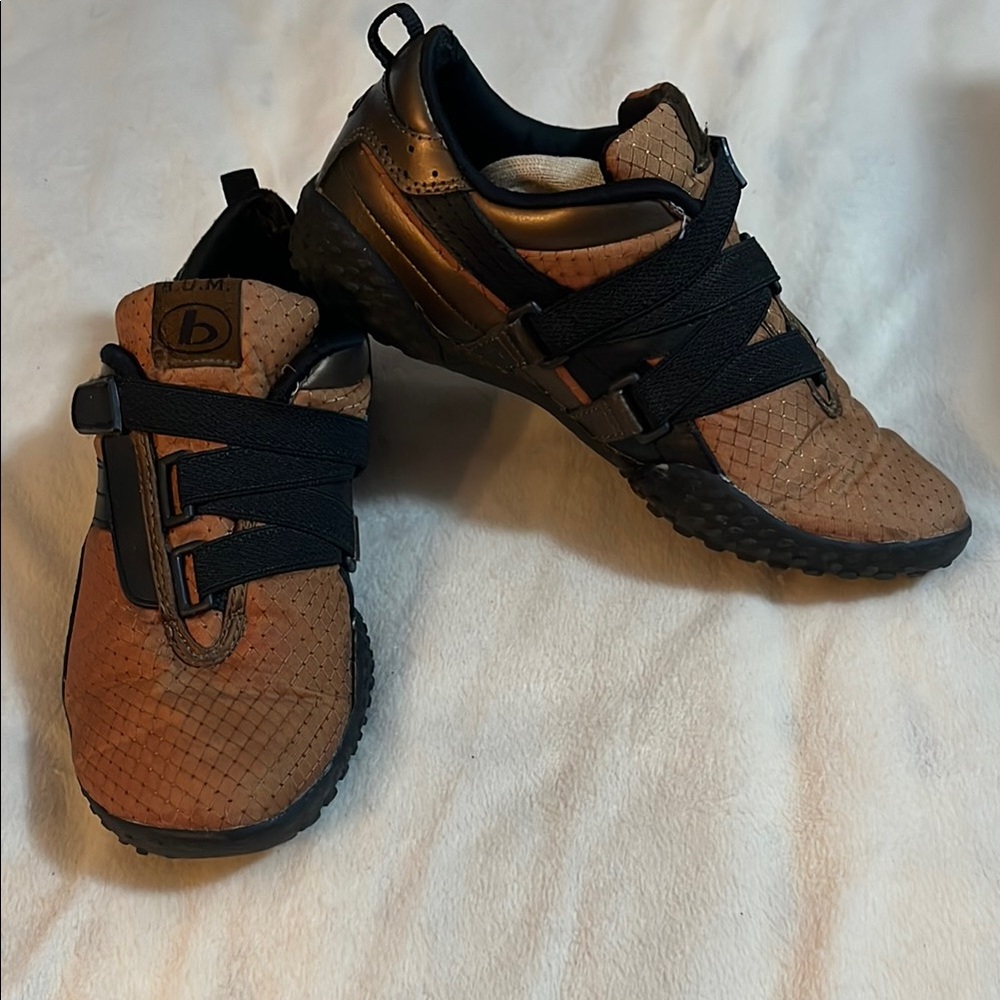 B.U.M. Honey-brown and Black Athletic Shoes
